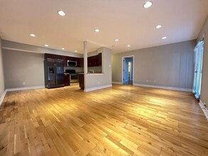 2722 Knight St in Dallas, TX - Building Photo - Building Photo
