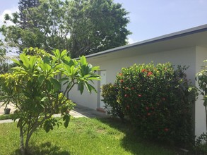 741 Hibiscus Ave in Pompano Beach, FL - Building Photo - Building Photo