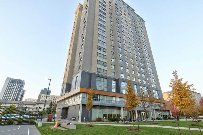 Fergus House in Waterloo, ON - Building Photo - Building Photo