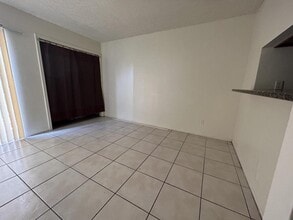 2429 Alex Kornman Blvd in Harvey, LA - Building Photo - Building Photo