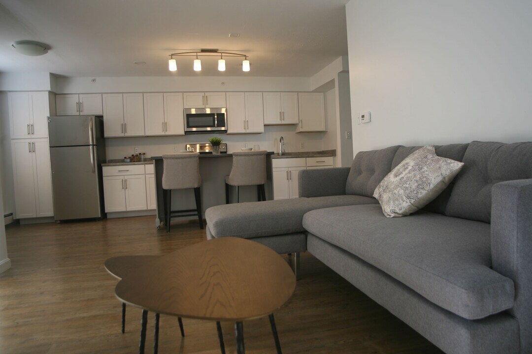 The Oak at Island Creek Village in Duxbury, MA - Building Photo