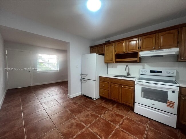 property at 1651 SW 2nd St