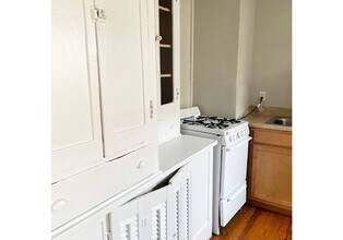 3027 Clifton Ave-Unit -3027-07 in Cincinnati, OH - Building Photo - Building Photo