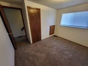 6236 Pontiac St in Commerce City, CO - Building Photo - Building Photo