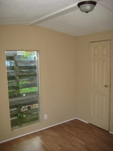 924 W 49th St in Anniston, AL - Building Photo - Building Photo