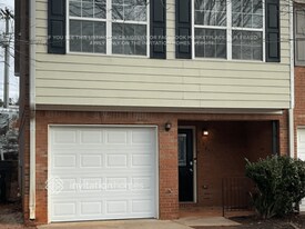 105 Magnolia Gardens Walk in Mcdonough, GA - Building Photo