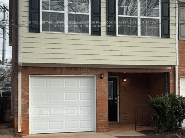 property at 105 Magnolia Gardens Walk