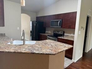296 Narrow Leaf Dr in Fruita, CO - Building Photo - Building Photo