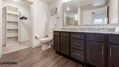 2825 Main St, Unit 927 in Buda, TX - Building Photo - Building Photo