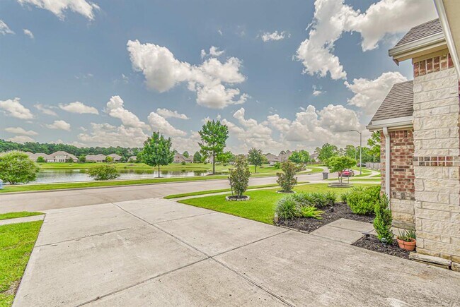 9623 Thimbleweed Dr in Spring, TX - Building Photo - Building Photo