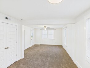 309 W South St in Warrensburg, MO - Building Photo - Building Photo