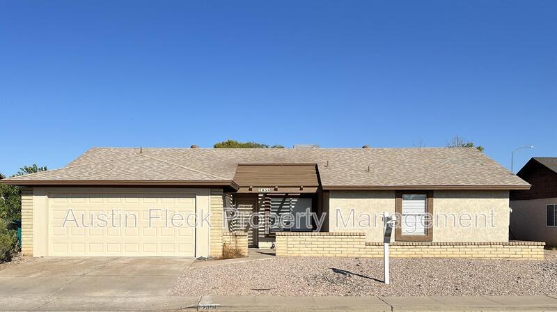 2056 E Delta Ave in Mesa, AZ - Foto de edificio