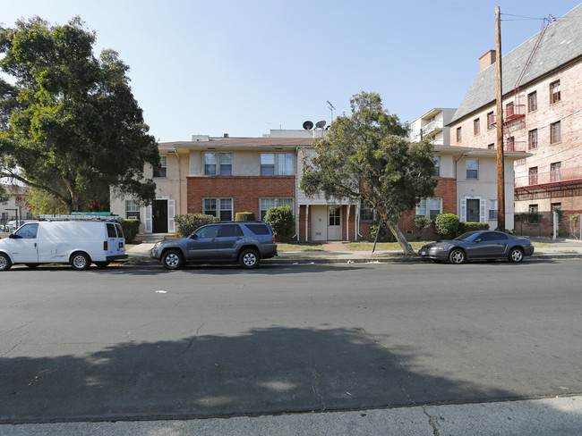 3730-3740 W 9th St in Los Angeles, CA - Building Photo - Building Photo