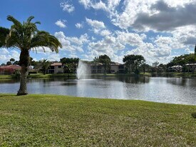 9299 Vista Del Lago in Boca Raton, FL - Building Photo