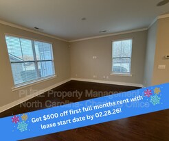 2731 Tranquil Oak Pl in Charlotte, NC - Building Photo