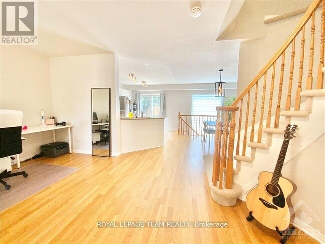 64 Tobermory Crescent in Ottawa, ON - Building Photo - Building Photo