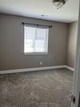 1729 Village Pkwy in Elko, NV - Building Photo - Building Photo
