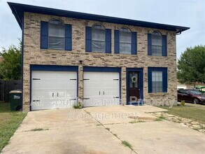 910 Crieff Cross Dr in Pflugerville, TX - Foto de edificio - Building Photo