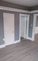 136 W Westover Ave in Colonial Heights, VA - Building Photo