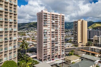 Kapiolani Gardens in Honolulu, HI - Building Photo - Building Photo
