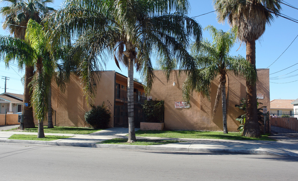 1324 N G St in San Bernardino, CA - Building Photo