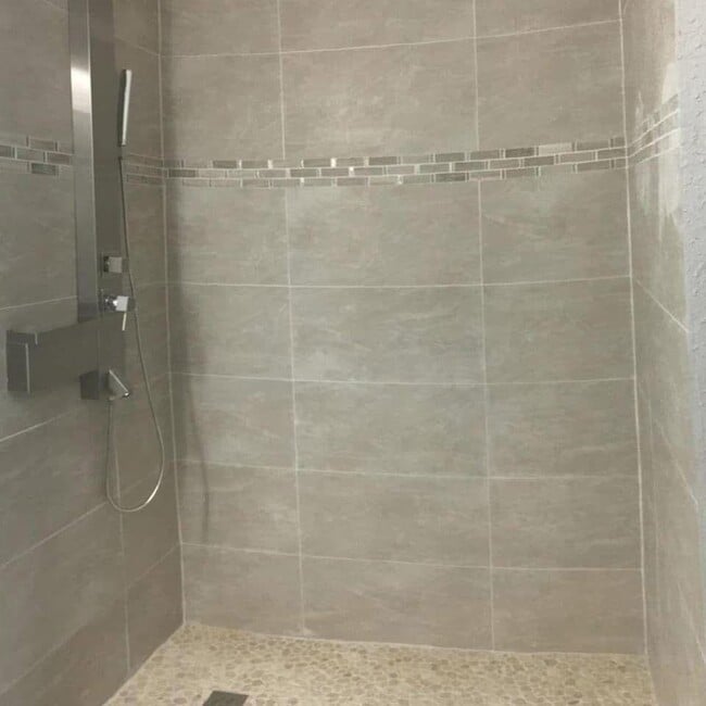 1701 NW 96th Ter, Unit 1701 in Pembroke Pines, FL - Building Photo - Building Photo