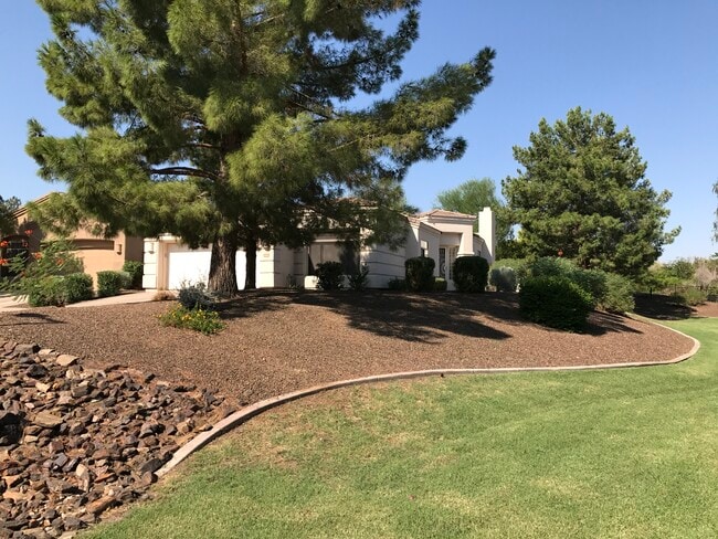 property at 6806 S 39th Pl