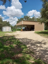 580 Avery Cir in Poteet, TX - Building Photo - Building Photo