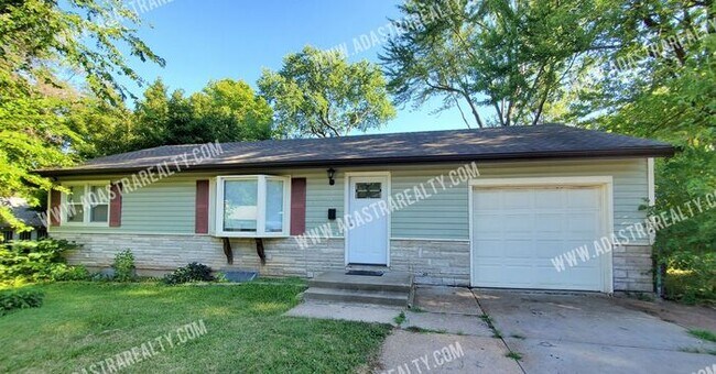 property at 201 E 82nd St