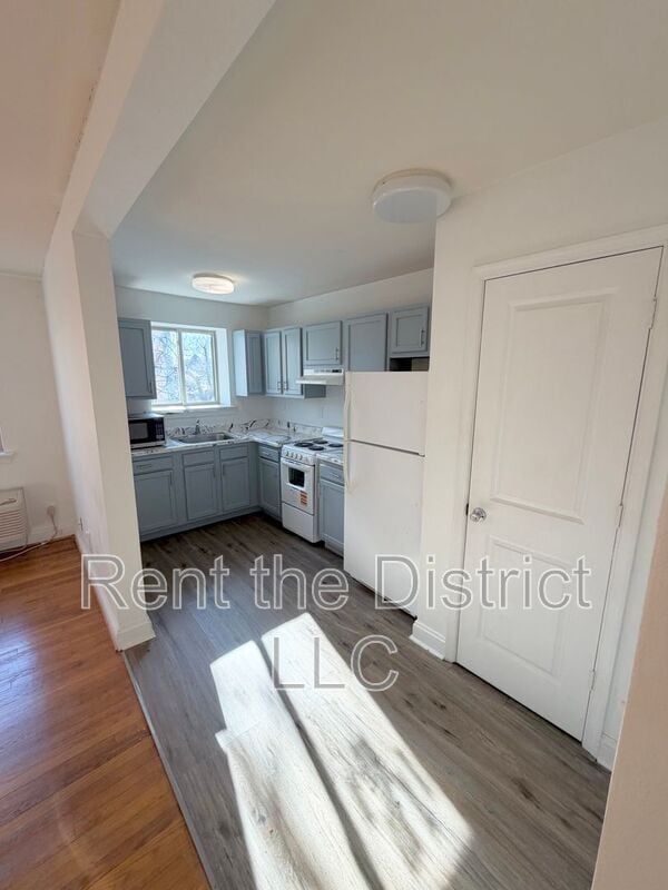 1029 Perry St NE in Washington, DC - Building Photo - Building Photo