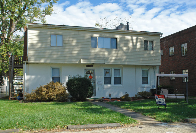 5508 Noyes Ave SE in Charleston, WV - Foto de edificio - Building Photo