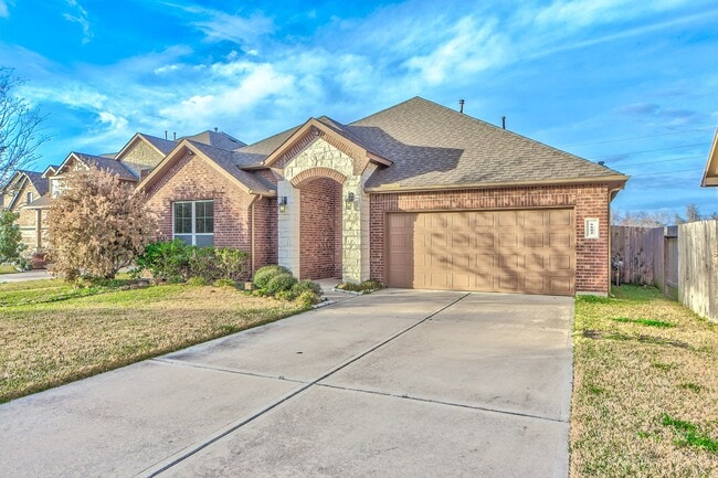 property at 6602 Sterling Shores Ln