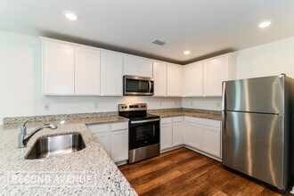 22 NE 24th Terrace in Cape Coral, FL - Building Photo - Building Photo