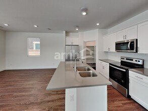 9127 Liberty Cap Ct in Las Vegas, NV - Building Photo - Building Photo