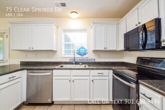 75 Clear Springs Dr in Oakland, TN - Building Photo - Building Photo