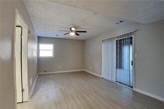 3263 Holly Mill Run in Marietta, GA - Building Photo - Building Photo