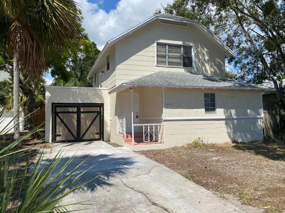 3935 18th Ave S in St. Petersburg, FL - Building Photo