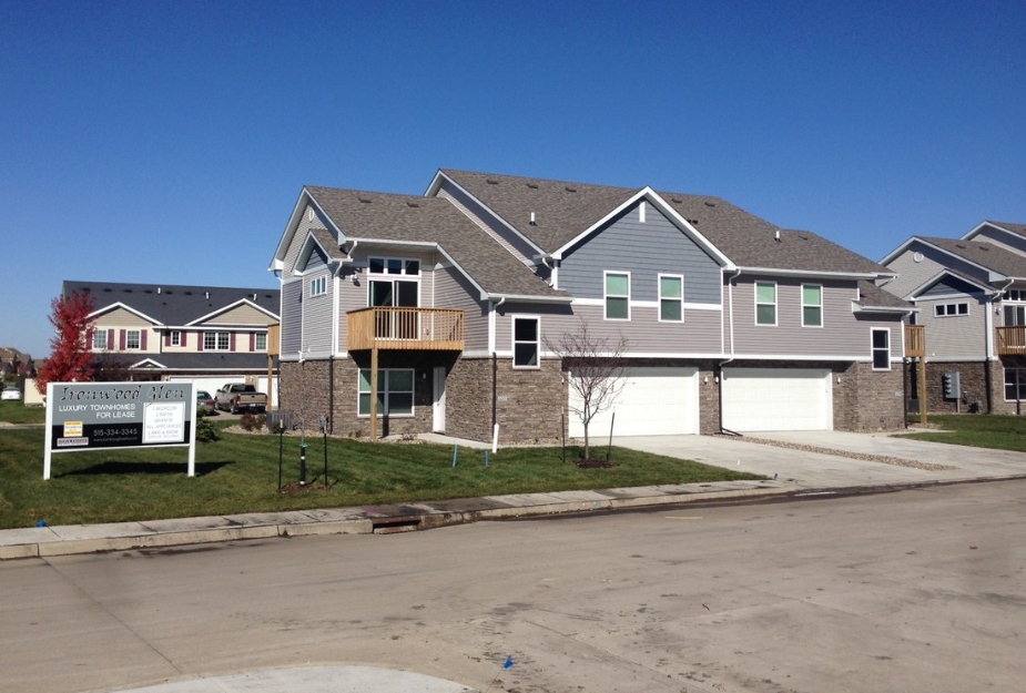 Ironwood Glen Townhomes in Altoona, IA - Building Photo