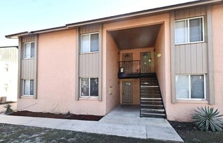 121 Lori Anne Ln, Unit 121 in Winter Springs, FL - Building Photo