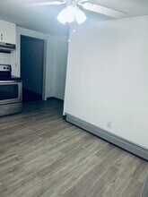 48 Galloway Ln in Valhalla, NY - Building Photo - Building Photo