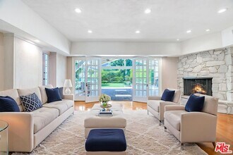 721 N Linden Dr in Beverly Hills, CA - Building Photo - Building Photo