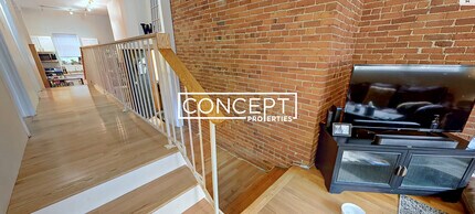 106 Central St in Somerville, MA - Foto de edificio - Building Photo
