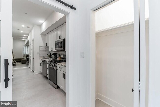 33 Florida Ave NW in Washington, DC - Building Photo - Building Photo