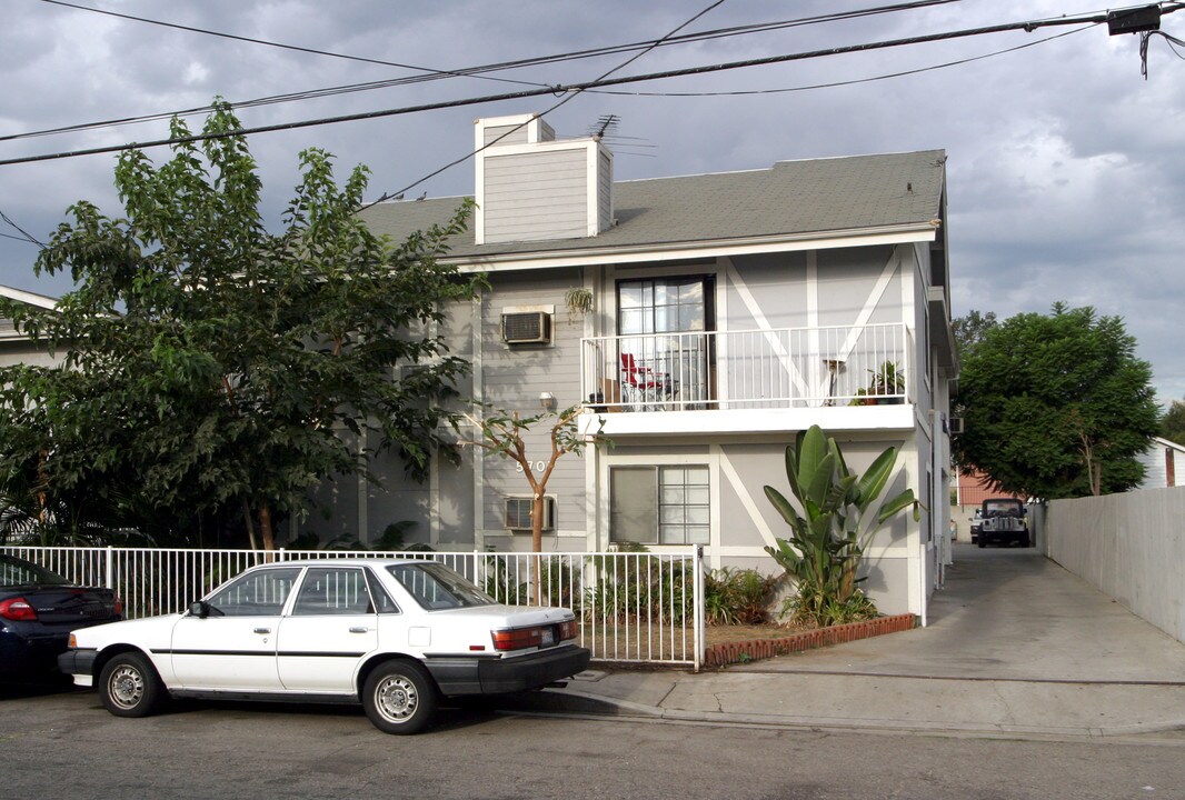 5701 Klump Ave in North Hollywood, CA - Building Photo