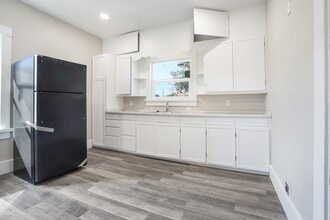 1601 Miller Ave, Unit 1601 in Burley, ID - Building Photo - Building Photo