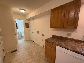 1003 E McHenry St in Urbana, IL - Building Photo - Building Photo