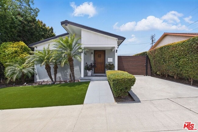 property at 1209 Forest St