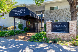 Vista Capri in San Diego, CA - Building Photo - Building Photo