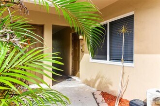 4751 NE 21st Terrace in Lighthouse Point, FL - Building Photo - Building Photo