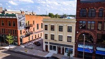 Kalamazoo Luxury Apartments For Rent Mi 320 E Michigan Ave Apartments